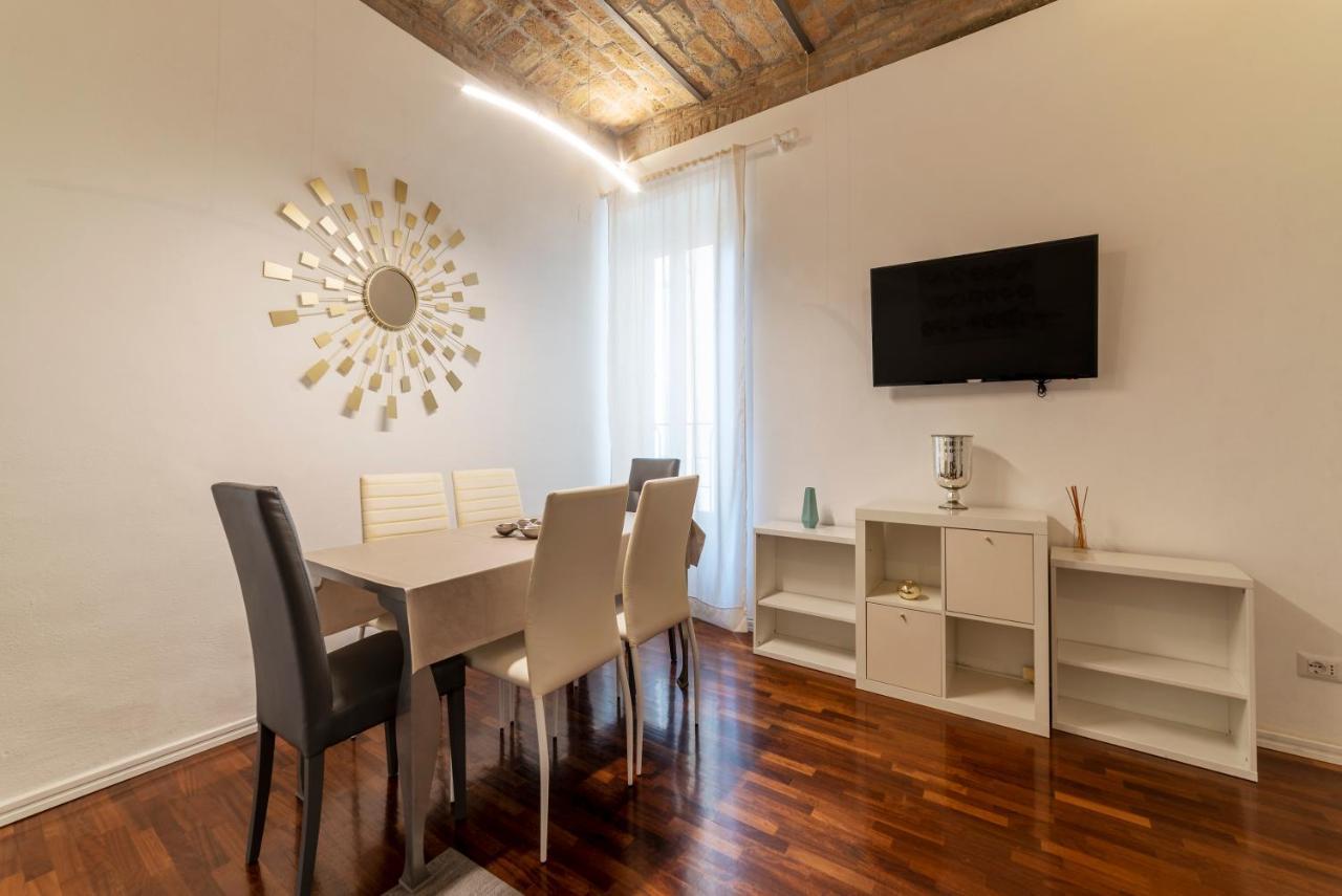 Fontana Di Trevi Design Apartment Рим Экстерьер фото